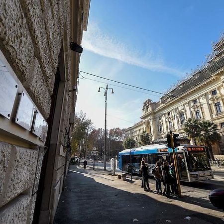 Domus Clara Hotel Rome Exterior photo