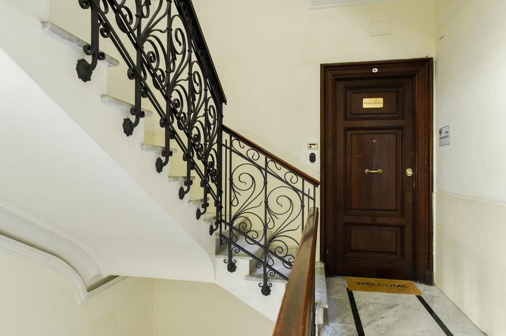Domus Clara Hotel Rome Exterior photo