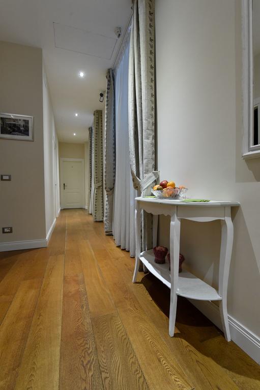 Domus Clara Hotel Rome Exterior photo